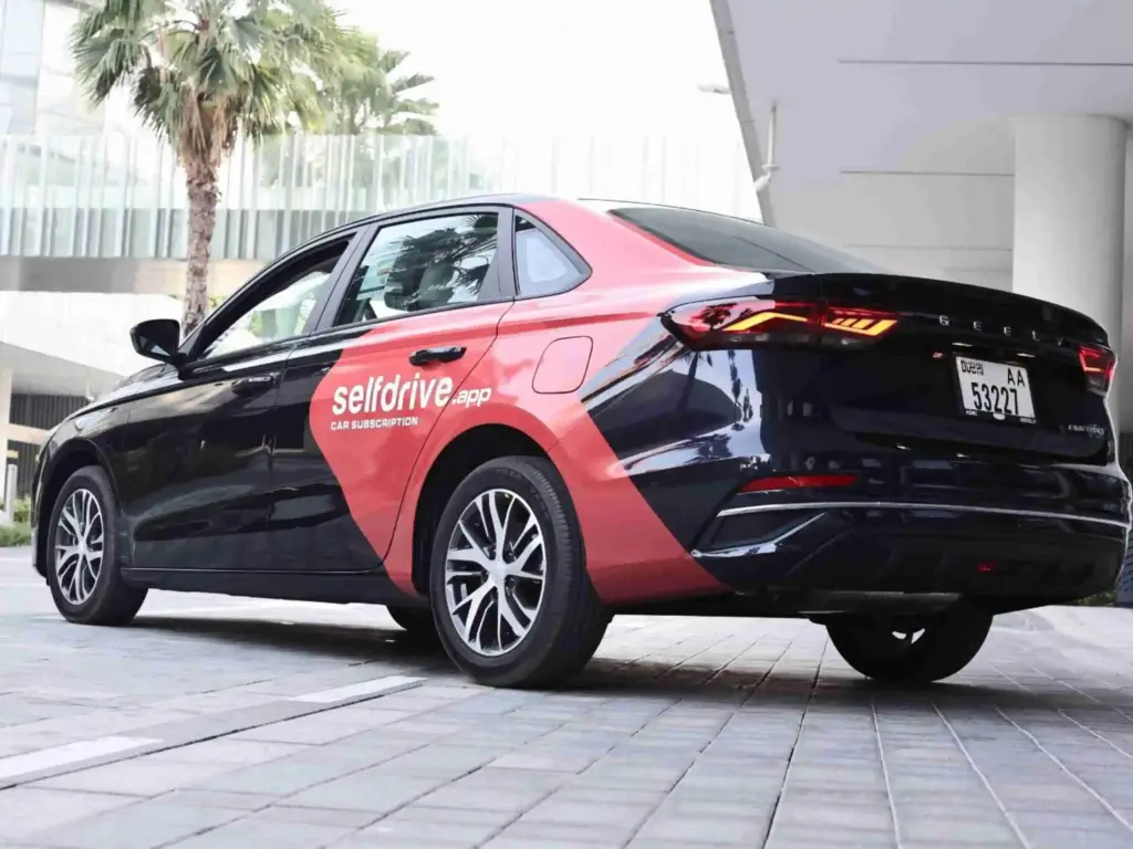 vehicle branding in dubai